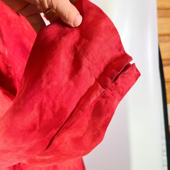 Chico's Design Size 2 (L) Mottled Red Button-Up Shirt 3/4 Sleeves - Picture 6 of 9